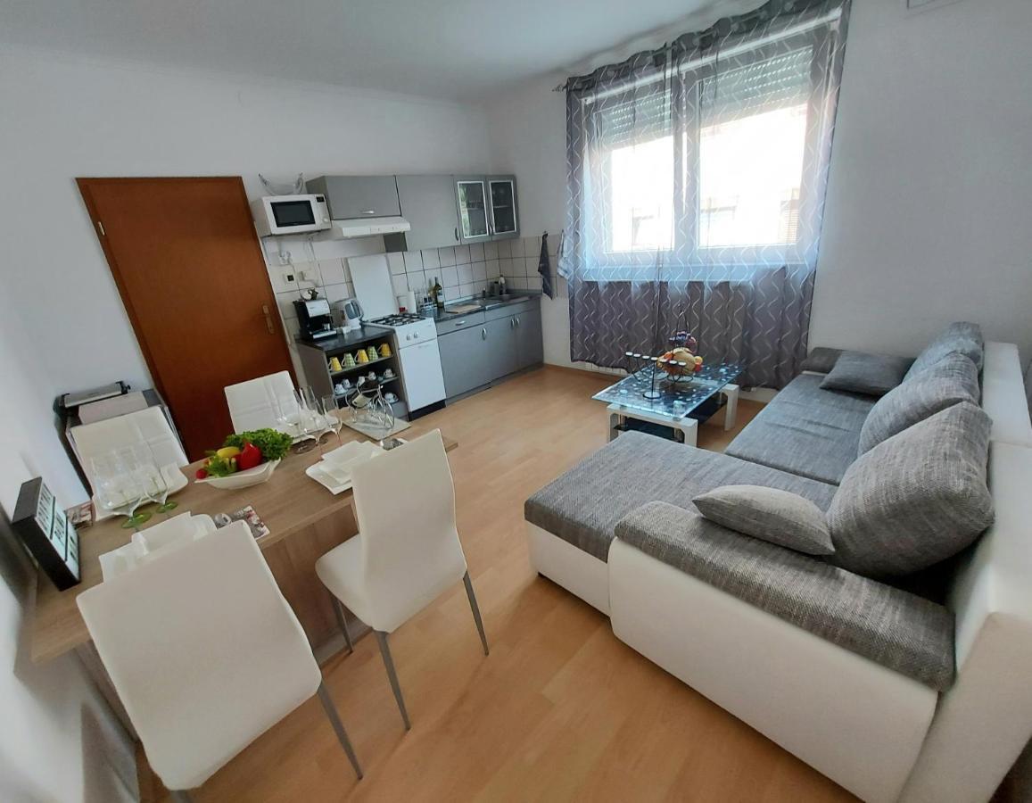 Apartman Palma Marinici  Luaran gambar